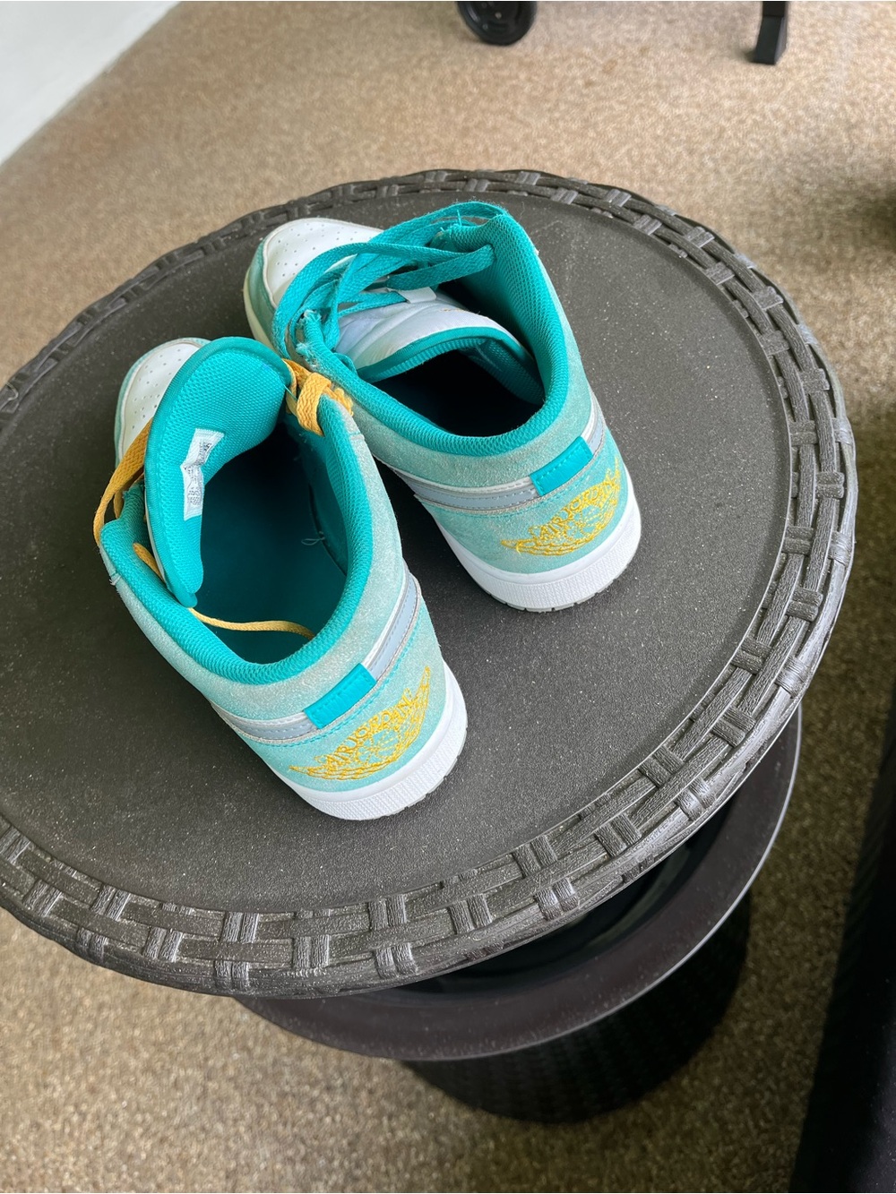 Nike Low-Top Sneakers Teal, White, Gold - Picture 4 of 7
